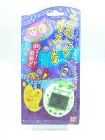 Tamagotchi Osutchi Mesutchi White w/ green Bandai japan boxed Boutique-Tamagotchis 6