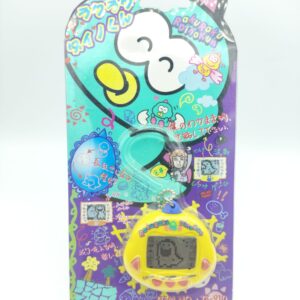 RakuRaku Dinokun Dinkie Dino Pocket Game Virtual Pet Yellow Boutique-Tamagotchis RakuRaku Dinokun Dinkie Dino Pocket Game Virtual Pet Yellow Boutique-Tamagotchis