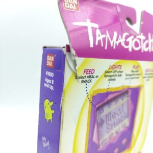 Tamagotchi Original P1/P2 White w/ blue Bandai 1997 English Boutique-Tamagotchis 2