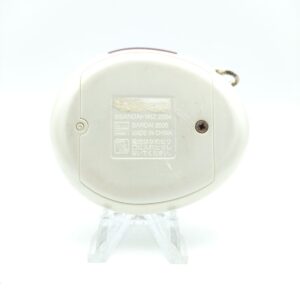 Tamagotchi Tamasuku School Bandai Blanc white Uniqlo Gold Boutique-Tamagotchis 2
