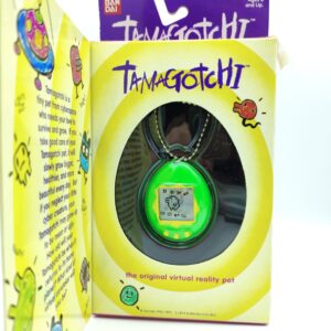 Tamagotchi Original P1/P2 Green w/ yellow Original Bandai 1997 Boutique-Tamagotchis