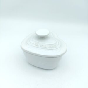 Le Creuset  Heart Cocotte Petite Ramekin D&rsquo;amour White with Lid Japan Boutique-Tamagotchis
