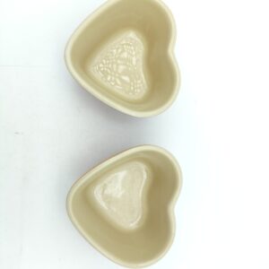 Le Creuset 2 Heart Cocotte Petite Ramekin D&rsquo;amour Orange Japan Boutique-Tamagotchis 2