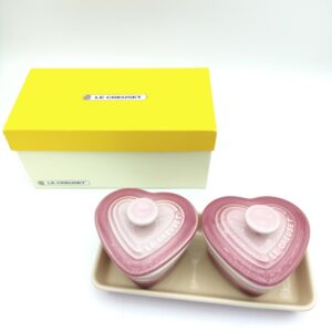 Le Creuset Set Heart Cocotte Petite Ramekin D&rsquo;amour Pink with Lid Japan Boutique-Tamagotchis 2
