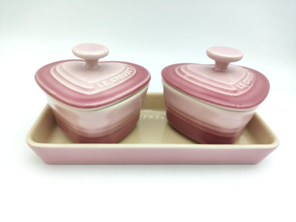 Le Creuset Set Heart Cocotte Petite Ramekin D’amour Pink with Lid Japan Boutique-Tamagotchis 3 Le Creuset Set Heart Cocotte Petite Ramekin D’amour Pink with Lid Japan Boutique-Tamagotchis 3