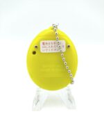 Tamagotchi Original P1/P2 Yellow w/ orange Bandai 1997 Boutique-Tamagotchis 7