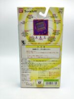 Tamagotchi Original P1/P2 Green w/ yellow Original Bandai 1997 Boutique-Tamagotchis 12